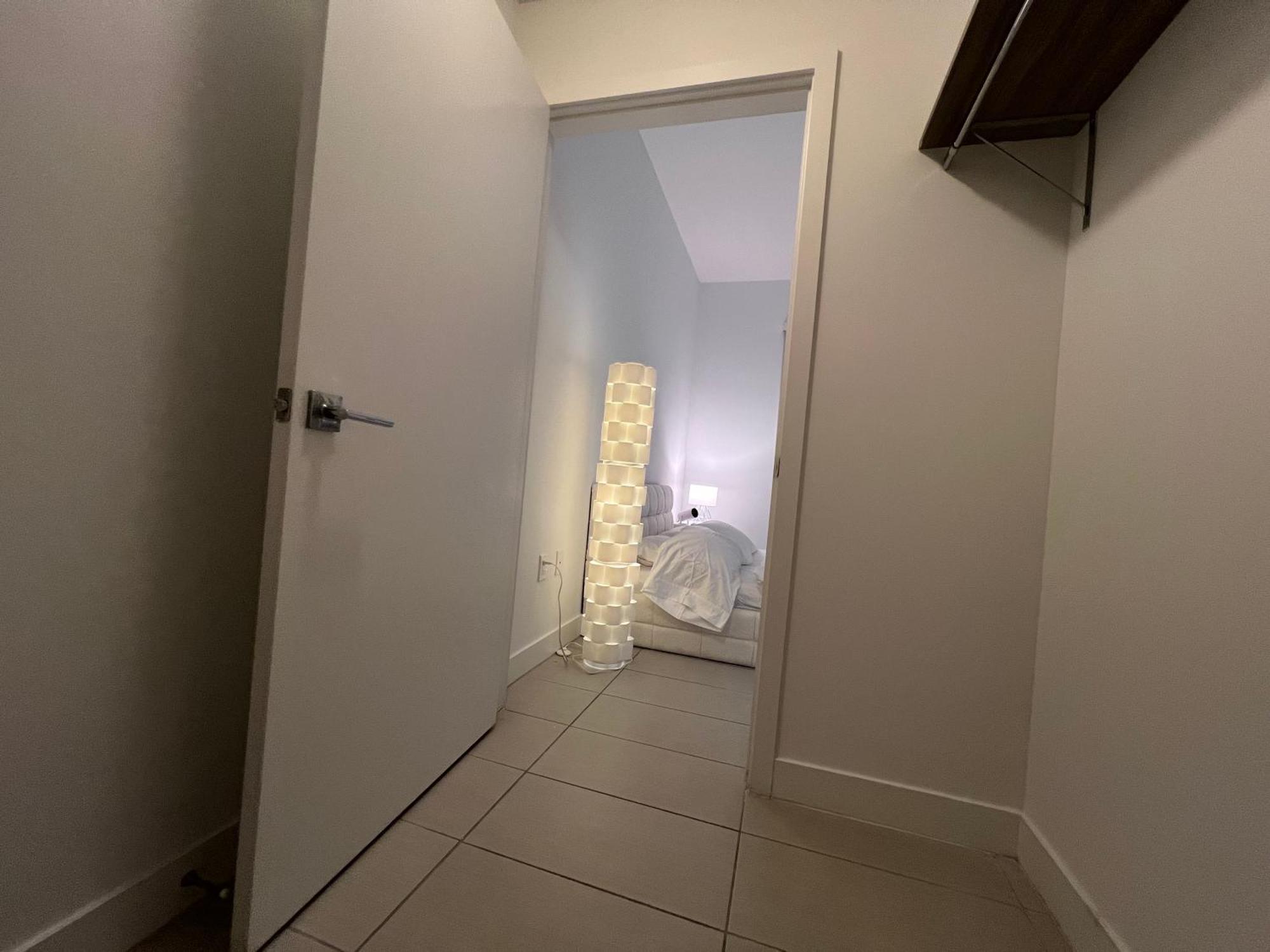 Master Bed Room In Calle Ocho Miami Exteriör bild