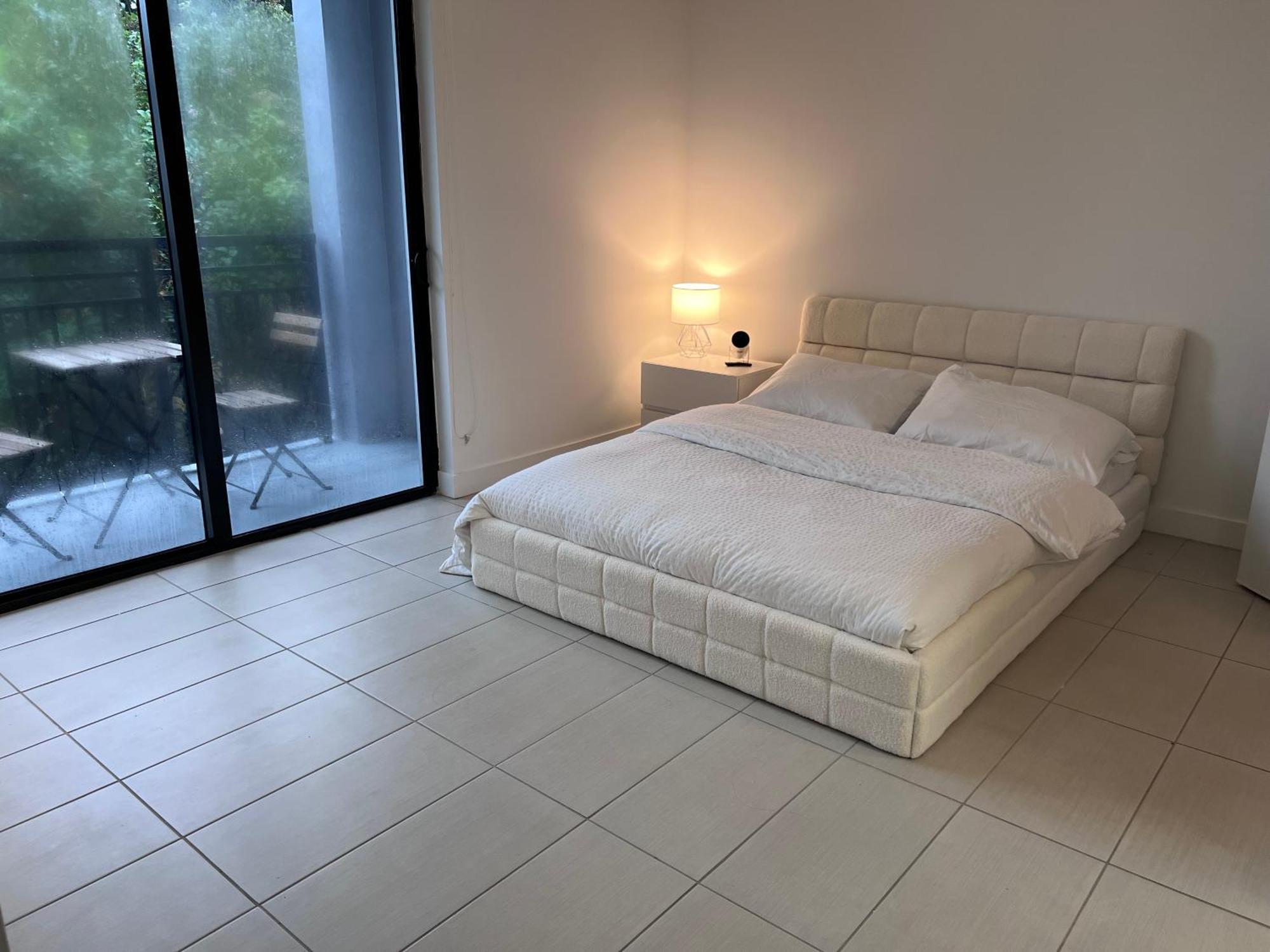 Master Bed Room In Calle Ocho Miami Exteriör bild